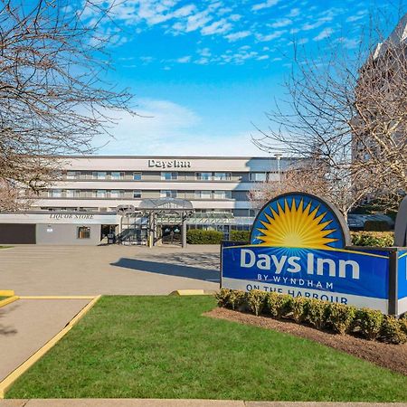 Days Inn By Wyndham Victoria On The Harbour Buitenkant foto