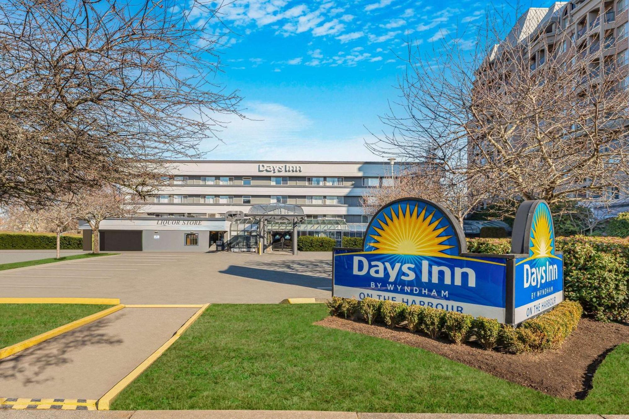 Days Inn By Wyndham Victoria On The Harbour Buitenkant foto