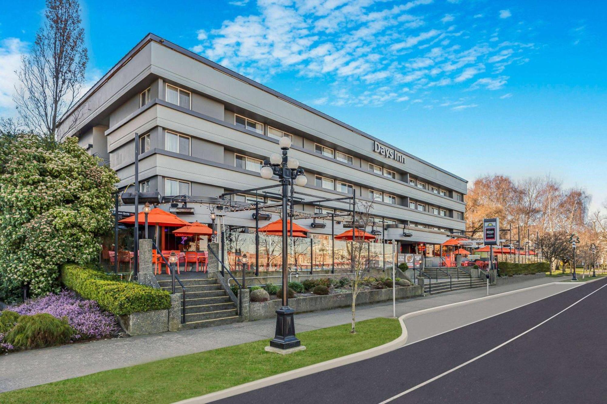 Days Inn By Wyndham Victoria On The Harbour Buitenkant foto